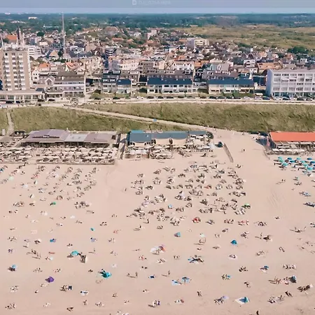Beachhouse Rina - Free Parking & Airco Zandvoort
